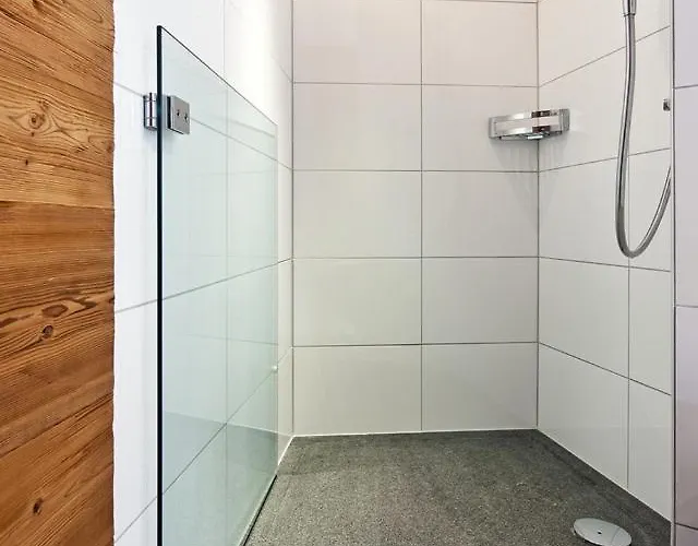 Vetter Hotel 3*