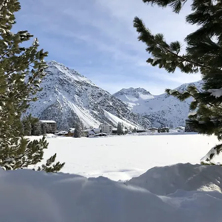 阿罗萨维特酒店